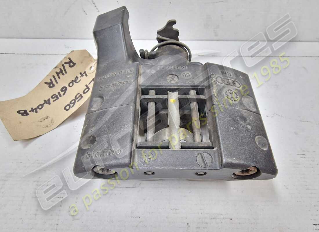 pinza de freno lamborghini usada. número de parte 420615404b (1)