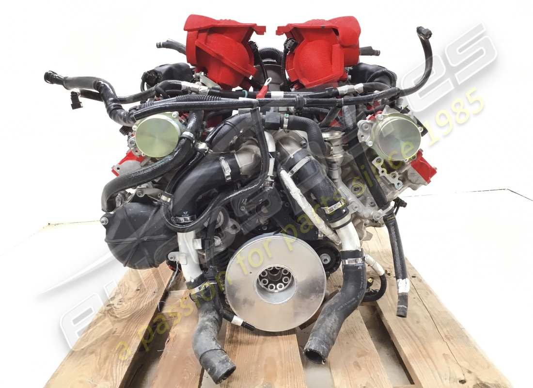 motor ferrari 488 usado. número de parte 985000235 (7)