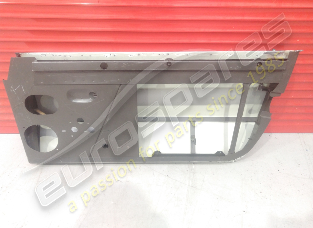 nueva puerta ferrari derecha. número de parte 20018404a (2)