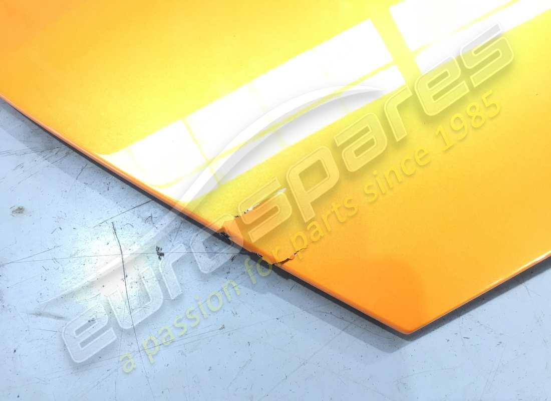 tapa del maletero lamborghini dañada. número de parte 476827025 (5)
