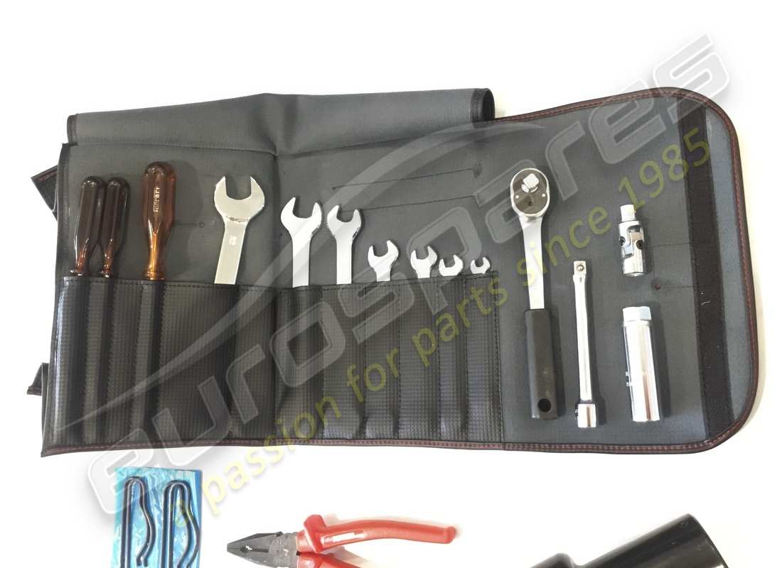 nuevo kit de herramientas ferrari completo. número de parte 138669 (3)