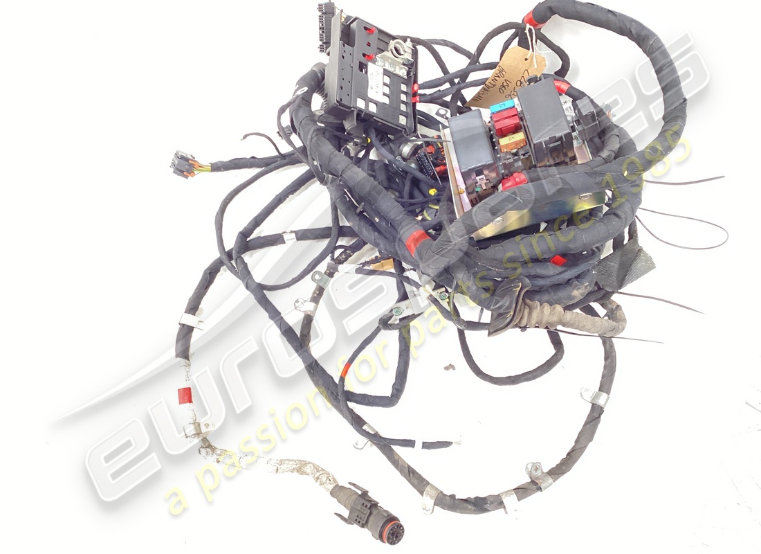 USADO Maserati MOTOR COMPLETO COMPT. CABLEADO (OPCIONAL) . NÚMERO DE PARTE 228523 (1)