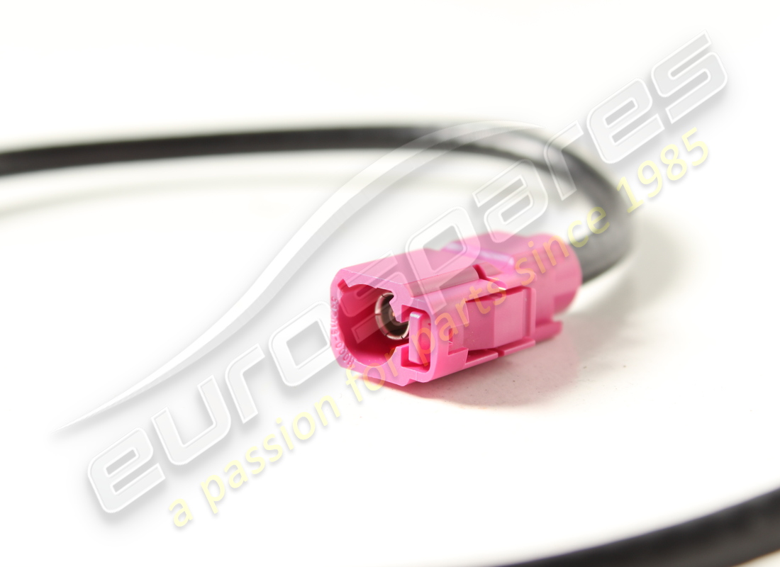 EXTENSIÓN DE ANTENA WIFI/BT Ferrari USADA CA. NÚMERO DE PARTE 311956 (1)