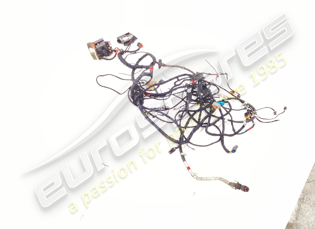 usado maserati motor completo compt. cableado (opcional). número de parte 228523 (2)
