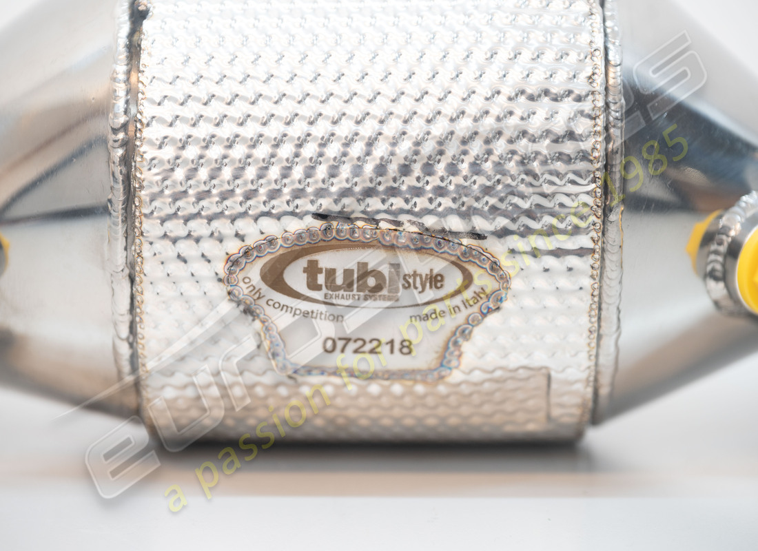 nuevo tubi f355 5.2 y 355 f1 izquierdo 200 celdas convertidor catalítico de carrera. número de pieza 01059691302 (2)