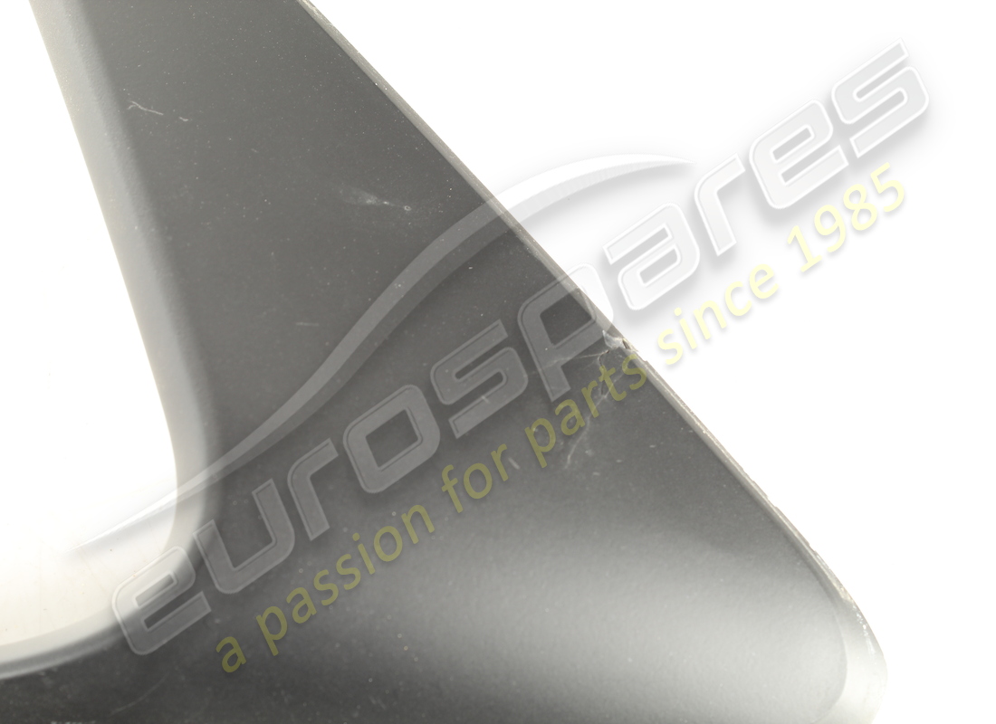 usado ferrari lateral debajo del mentón derecho completo. número de parte 891056 (2)