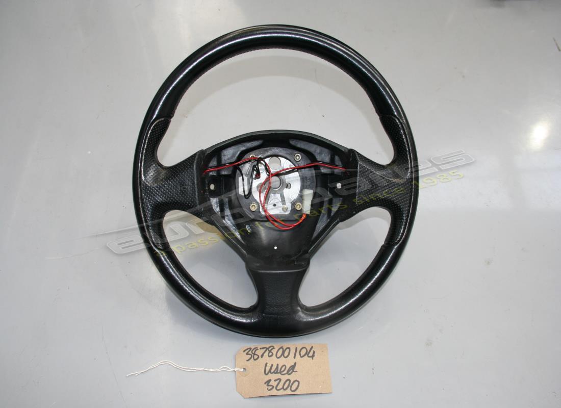 USADO Maserati VOLANTE, NEGRO L. (STD). NÚMERO DE PARTE 387800104 (1)