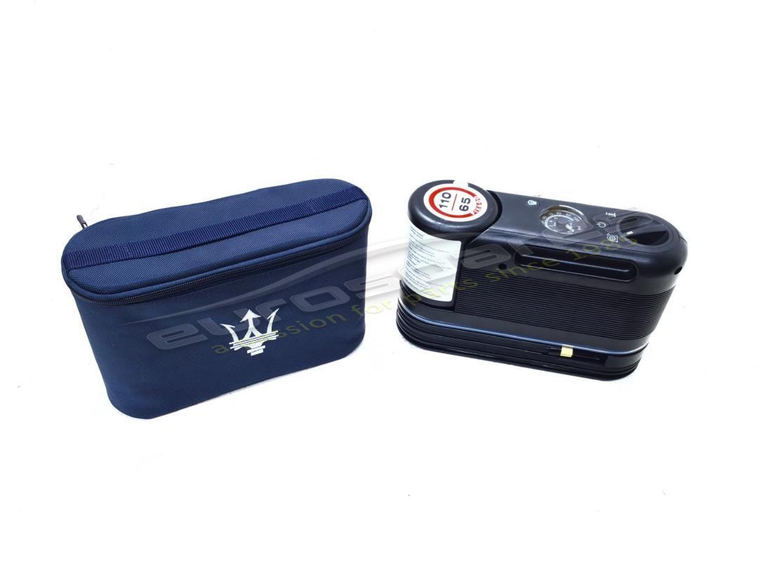 COMPRESOR USADO Maserati PARA SELLADOR 500. NÚMERO DE PIEZA 673007343 (1)