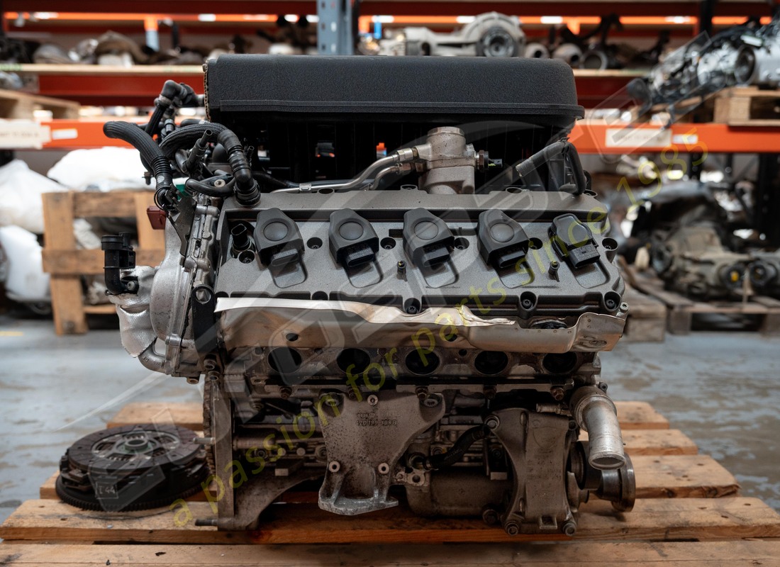 MOTOR LAMBORGHINI LP560 GALLARDO USADO. NÚMERO DE PIEZA MR00Y9Q07L (11) motor lamborghini lp560 gallardo usado. número de pieza mr00y9q07l (11)