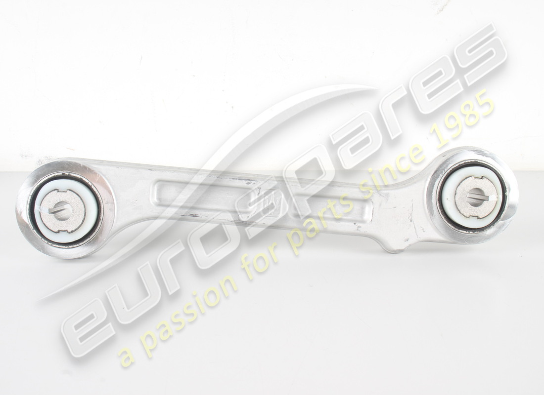 nuevo maserati portabuclas de tensor trasero. número de pieza 670032016 (1)
