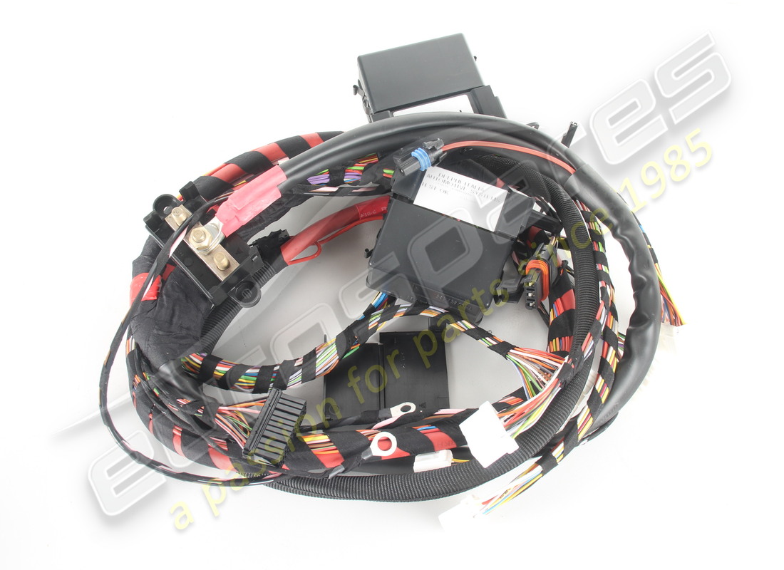 cable de conexión del túnel trasero derecho nuevo ferrari. número de pieza 198554 (2)