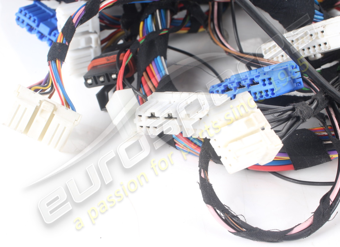 USED FERRARI LH REAR TUNNEL CABLES. PART NUMBER 177914 (2) used ferrari lh rear tunnel cables. part number 177914 (2)