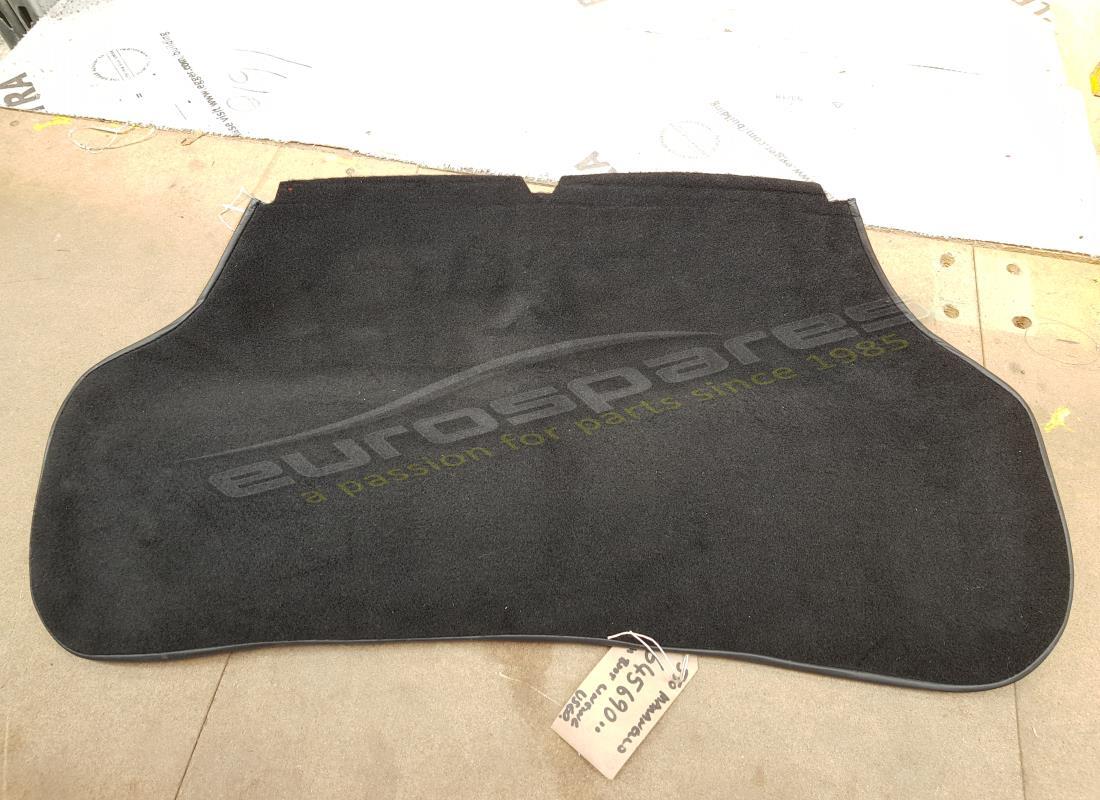 REVESTIMIENTO INTERIOR DEL CAPOT TRASERO Ferrari USADO. NÚMERO DE PIEZA 645690.. (1)