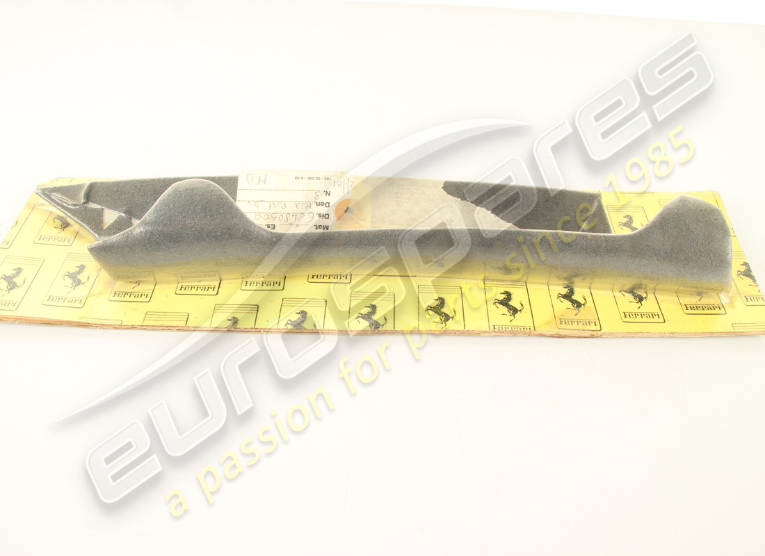 nueva moldura ferrari rh. número de parte 62480500 (3)