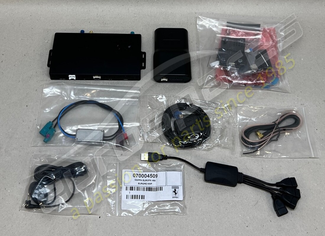 nuevo kit de infotainment ferrari. número de pieza 70004508 (2)