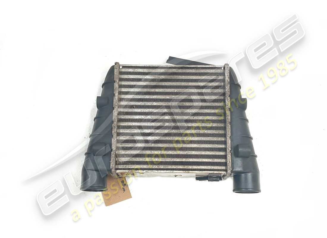 INTERCAMBIADOR AIRE-AIRE USADO Maserati. NÚMERO DE PIEZA 382000140 (1)