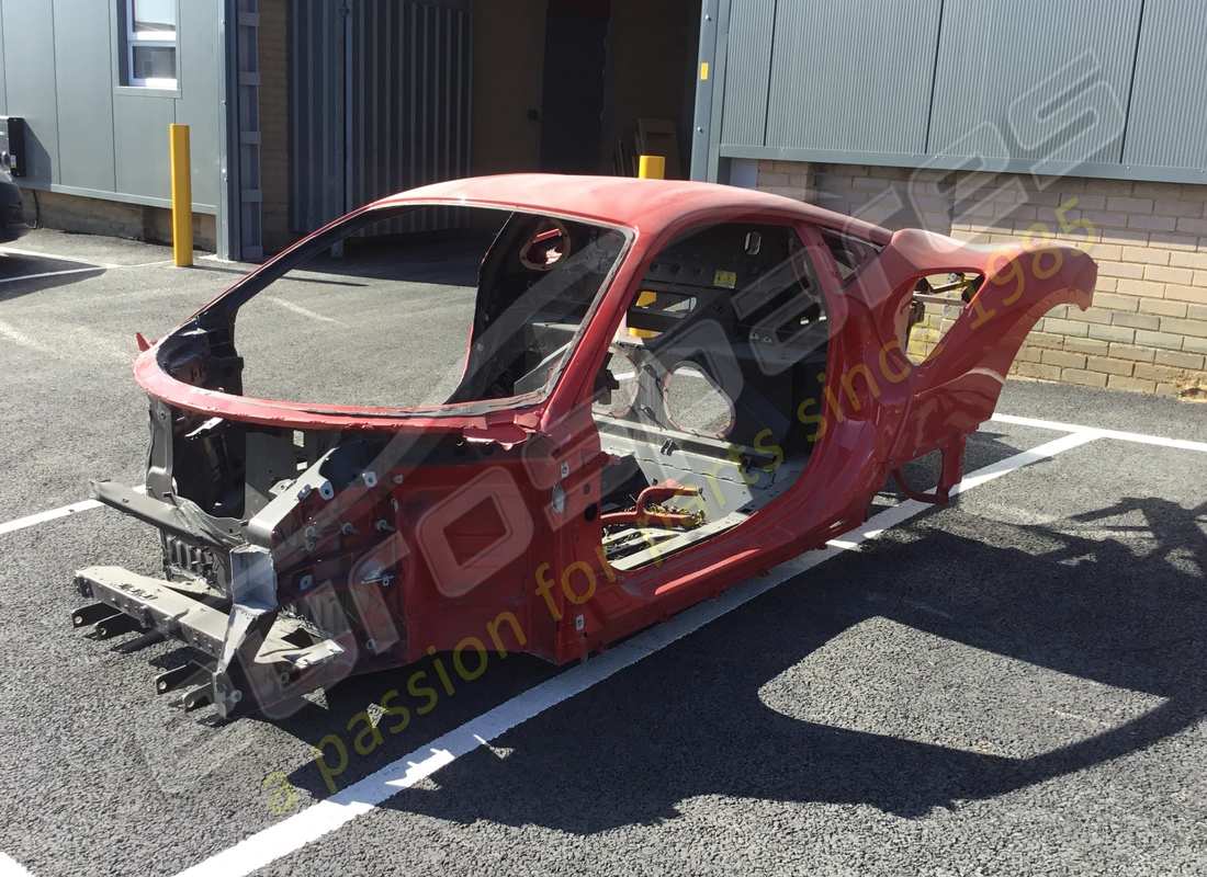 carrocería completa ferrari usada. número de parte 87260000 (5)