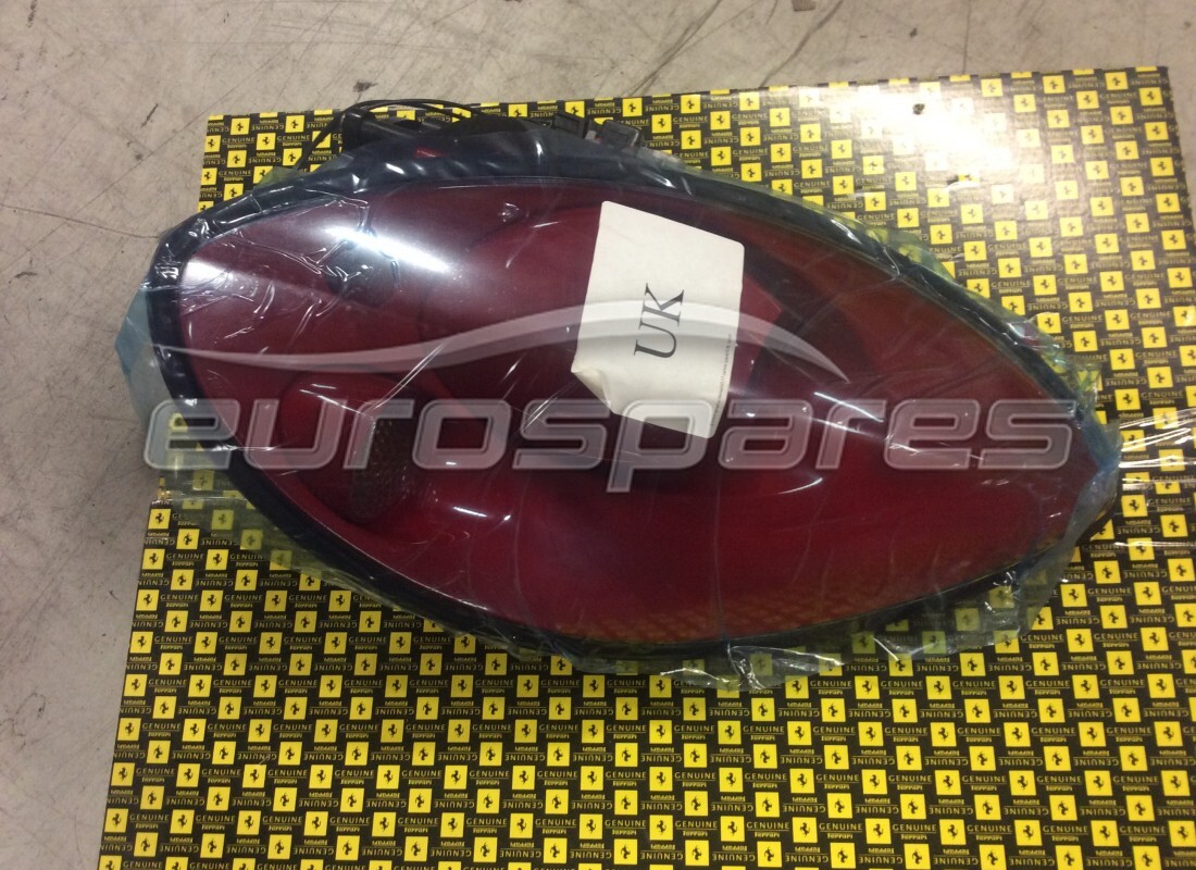 nuevo ferrari faro delantero derecho rosso corsa rhd número de pieza 72149569 (1)