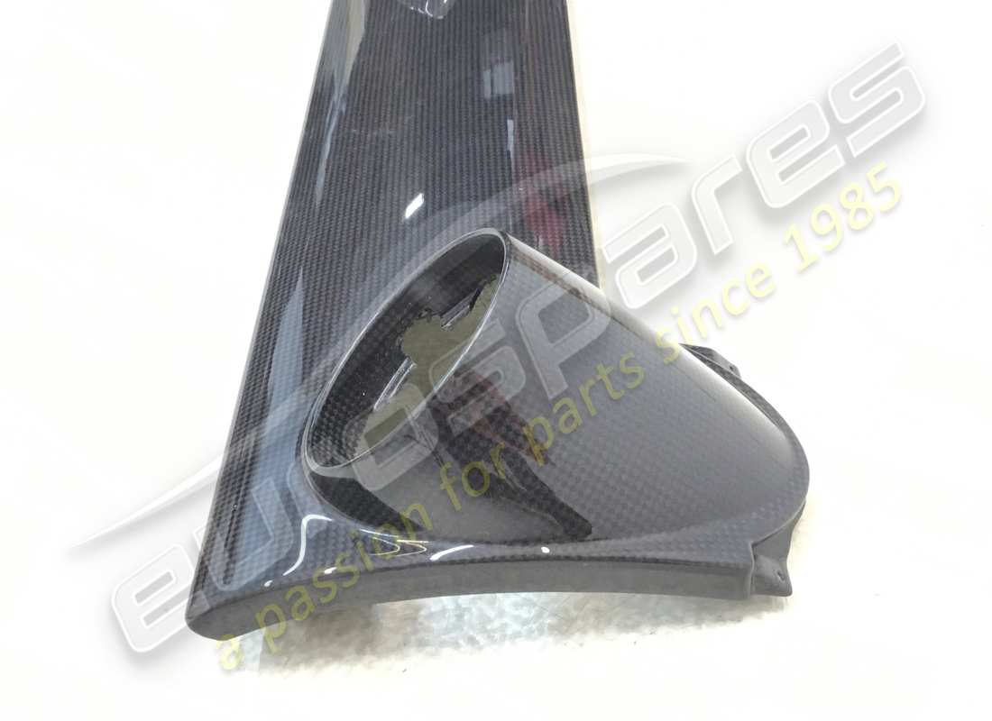 nueva moldura ferrari rh. número de parte 69157800 (2)