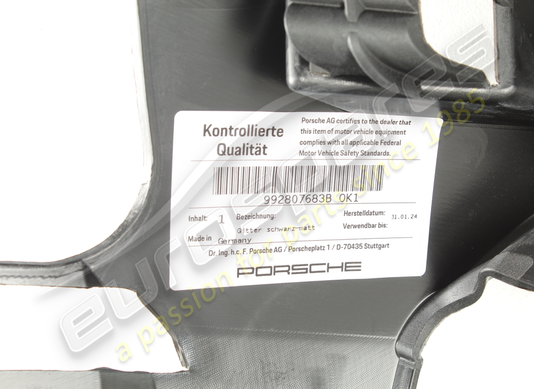 NUEVA REJILLA PORSCHE NEGRO MATE. NÚMERO DE PIEZA 992807683BOK1 (3) nueva rejilla porsche negro mate. número de pieza 992807683bok1 (3)