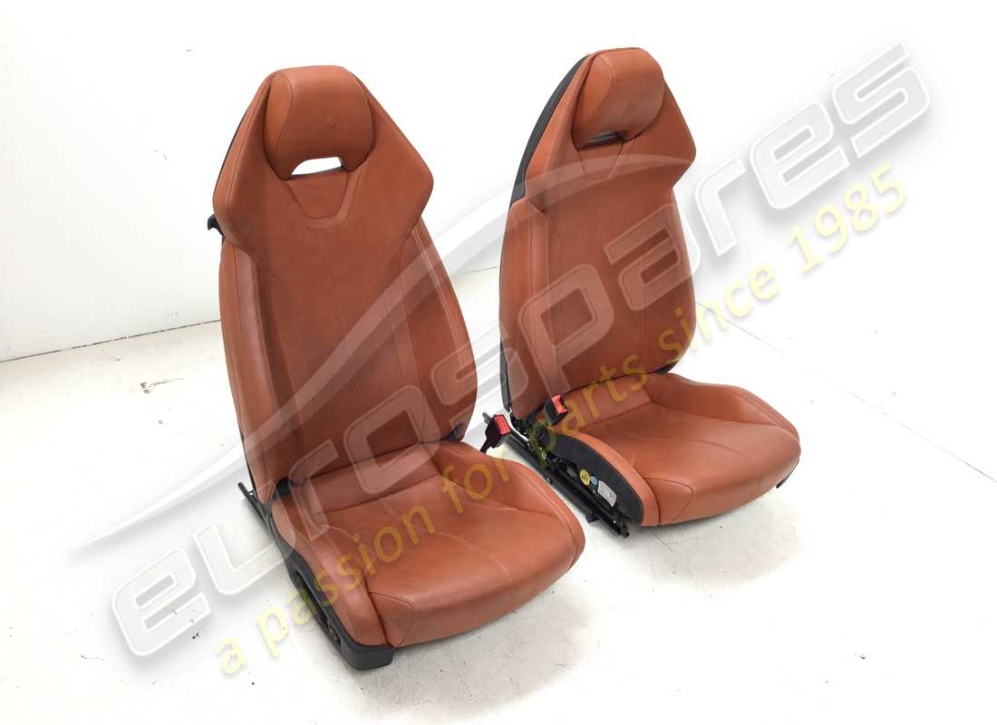 lamborghini par de seats usado - cuero (esconder). número de parte 4t08810212az (2)