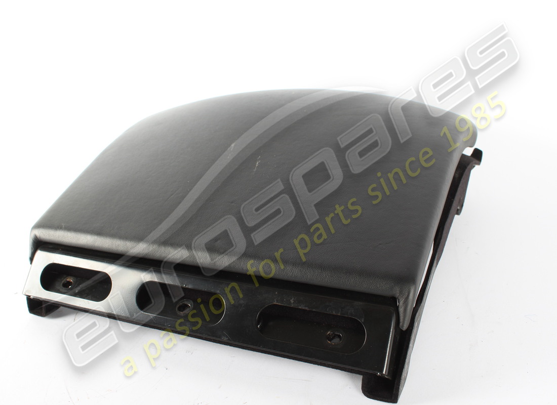 TAPA DE GUANTERA RECORTADA Ferrari USADA (NEGRA 110552). NÚMERO DE PARTE 67795100 (1)