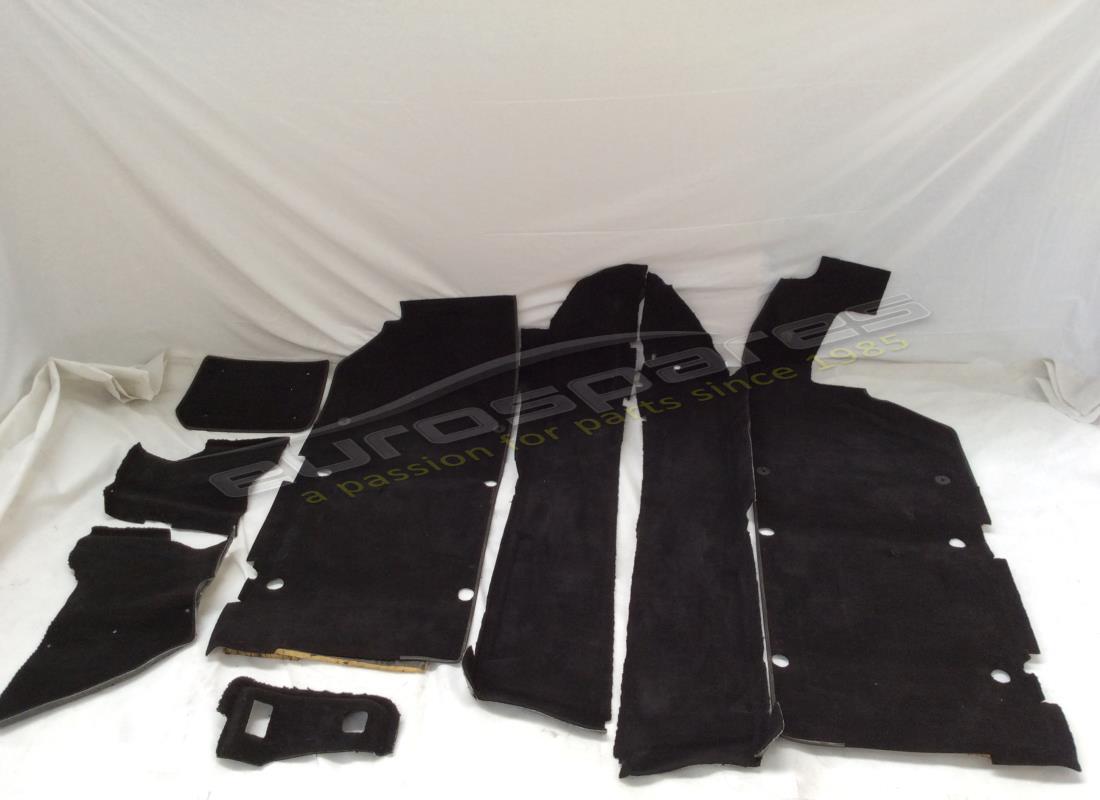 funda de piso lamborghini usada. número de parte 402863368ah (2)