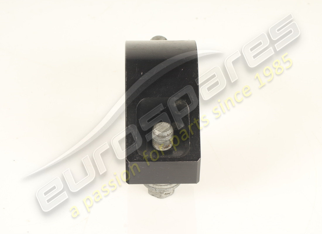 SOPORTE DE BARRA DELANTERA USADO FERRARI. NÚMERO DE PIEZA 265688 (3) soporte de barra delantera usado ferrari. número de pieza 265688 (3)