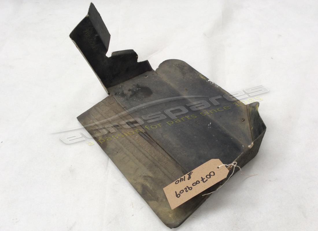 bulkhe de aire inferior radiador de aire lamborghini usado ad. número de parte 007009209 (1)