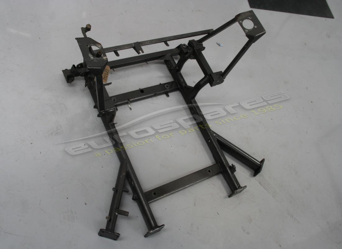USADO Ferrari CHASIS TRASERO RHD. NÚMERO DE PIEZA 123242 (1)
