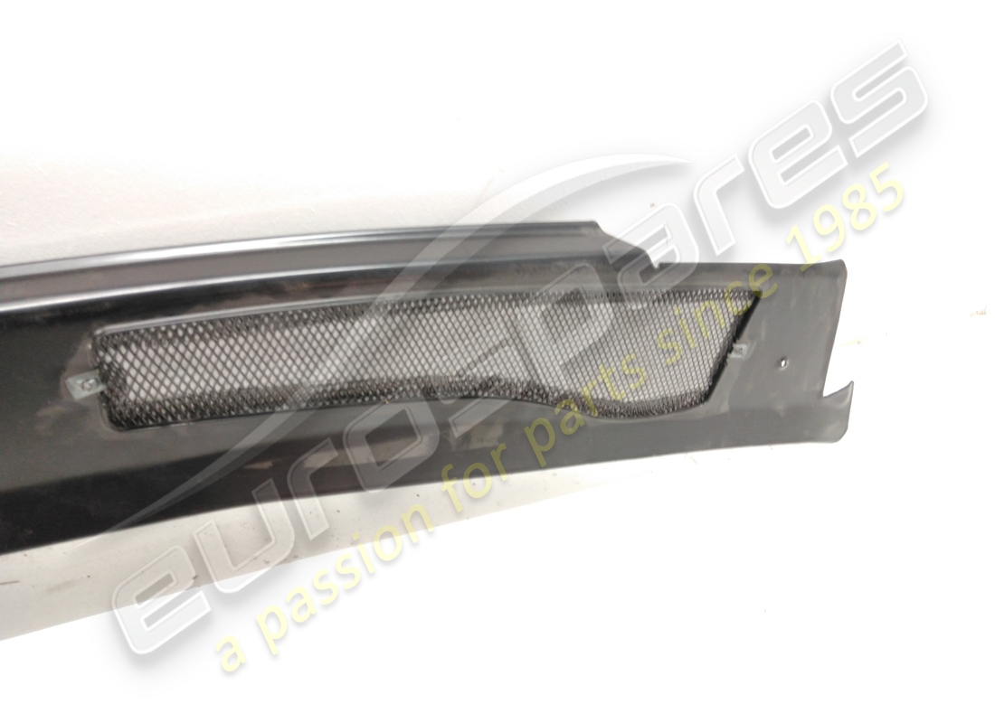 moldura exterior derecha ferrari usada para gb/au. número de pieza 65241700 (2)