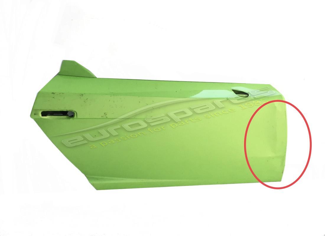 PUERTA USADA Lamborghini, RH. NÚMERO DE PIEZA 407831022 (1)