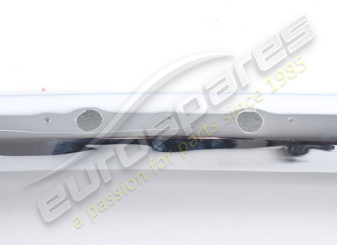 NUEVO FERRARI 275GTB PARACHOQUES CENTRAL TRASERO. NÚMERO DE PARTE 20401709 (5) nuevo ferrari 275gtb parachoques central trasero. número de parte 20401709 (5)