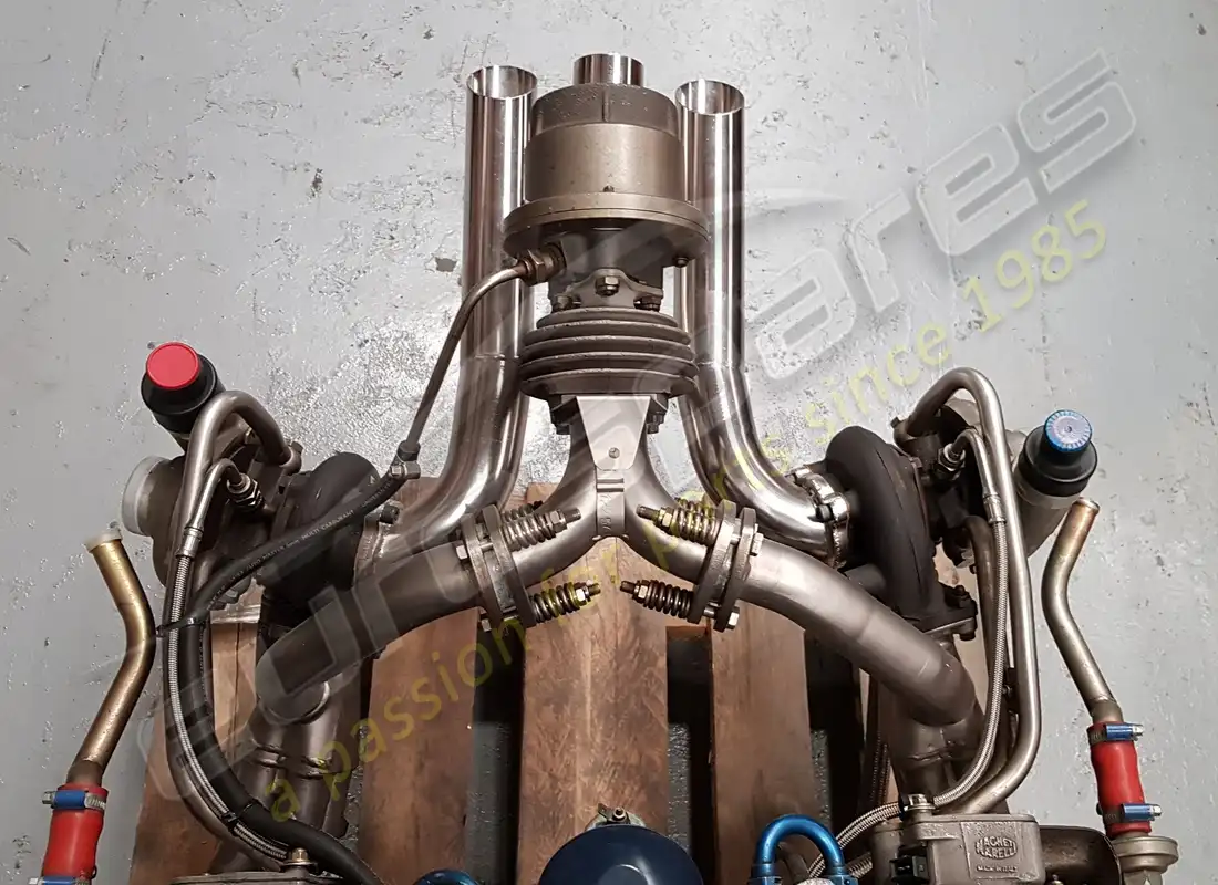 nuevo motor ferrari f40. número de parte 132368 (2)