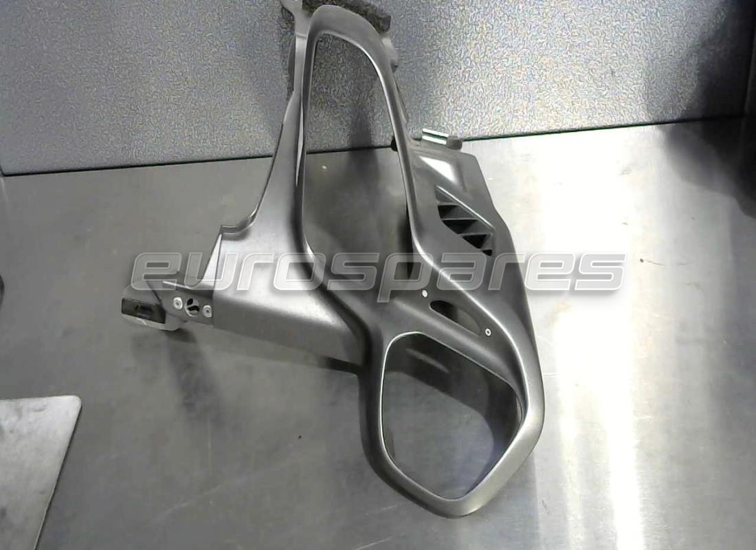 embellecedor de ventilación izquierdo ferrari usado. número de parte 82807900 (1)