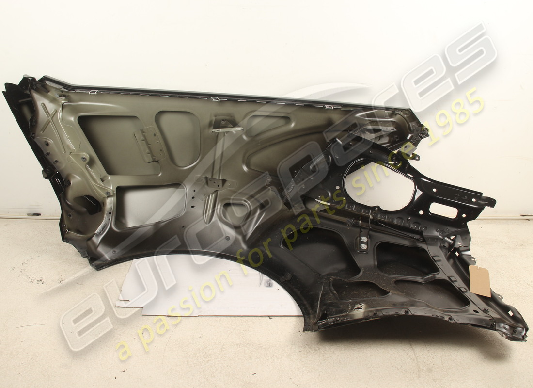 guardabarros trasero izquierdo lamborghini usado. número de parte 4t8809601e (7)
