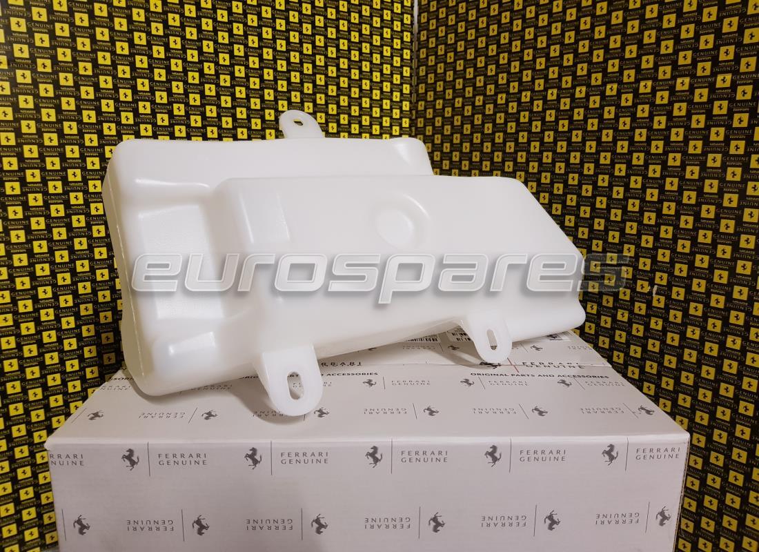 nuevo contenedor del limpiaparabrisas ferrari. número de parte 65809100 (1)