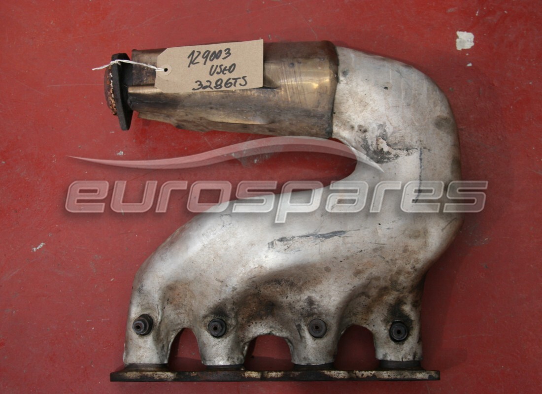 COLECTOR DE ESCAPE TRASERO Ferrari USADO. NÚMERO DE PARTE 129003 (1)