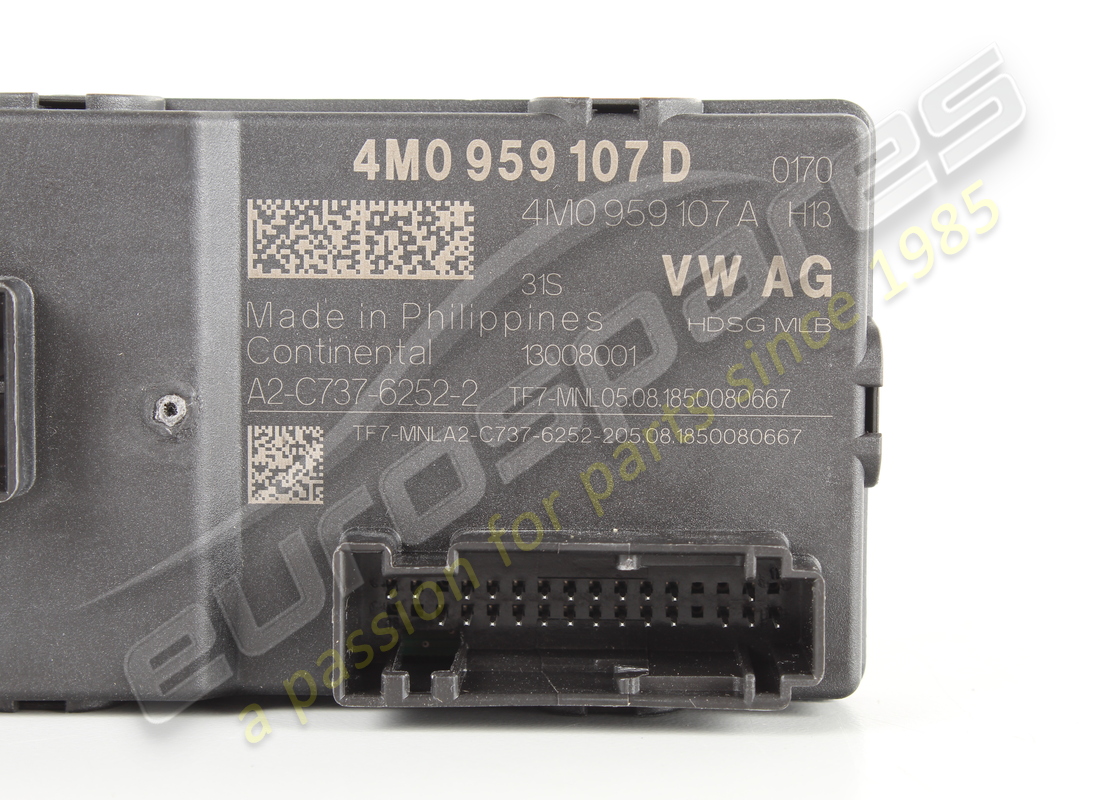 USADO LAMBORGHINI CONTROL, TAPA DEL BAÚL DIAG-ADR: 06D. NÚMERO DE PIEZA 4M0959107D (3) usado lamborghini control, tapa del baúl diag-adr: 06d. número de pieza 4m0959107d (3)