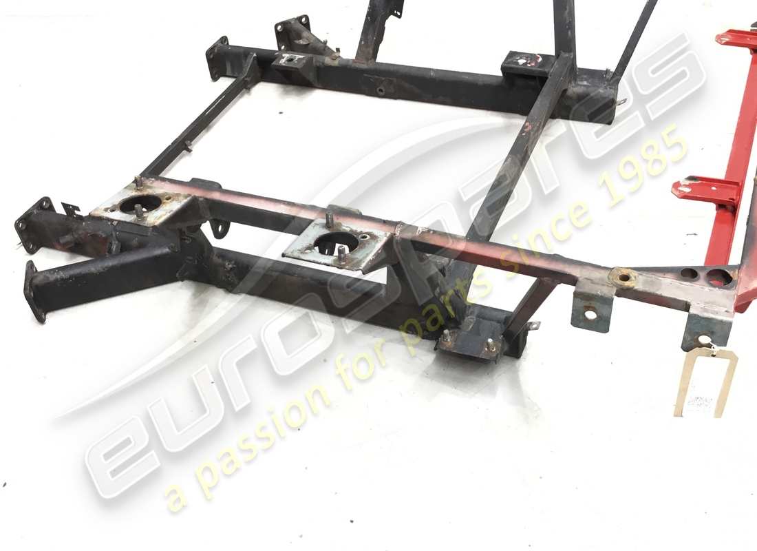número de pieza lhd del bastidor del chasis del motor ferrari usado 124576 (3)