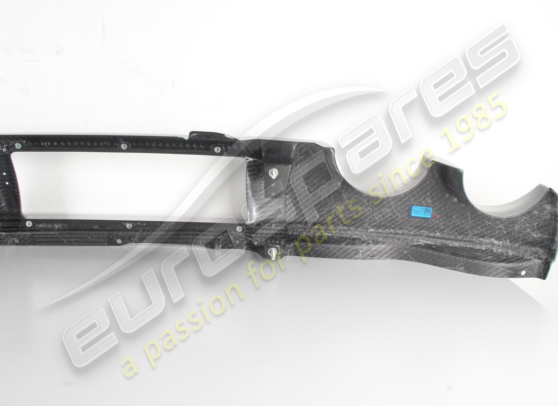 nueva moldura trasera ferrari. número de pieza 80869800 (8)
