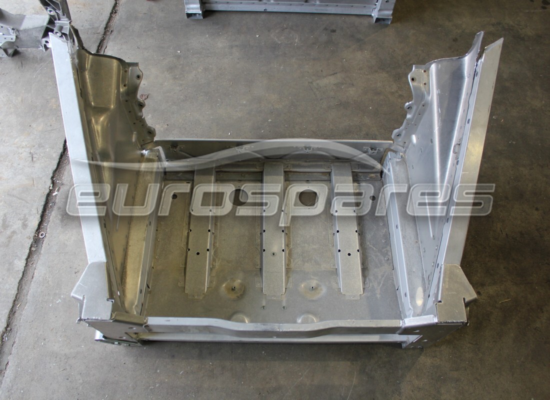 nuevo ferrari marco frontal completo. número de parte 81035011 (1)