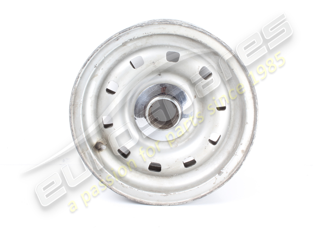 RUEDA DE CARRETERA USADA Ferrari 7.5 X 15'' . NÚMERO DE PIEZA 700337 (1)