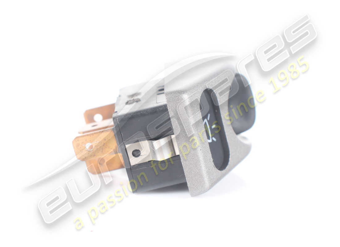 INTERRUPTOR FERRARI USADO. NÚMERO DE PARTE 165246 (5) interruptor ferrari usado. número de parte 165246 (5)