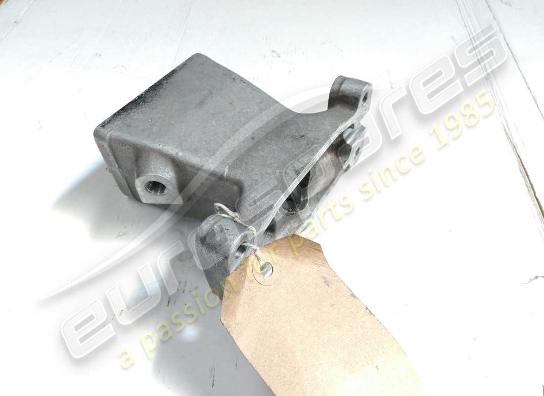 carcasa de caja de cambios ferrari usada. número de parte 133038 (3)