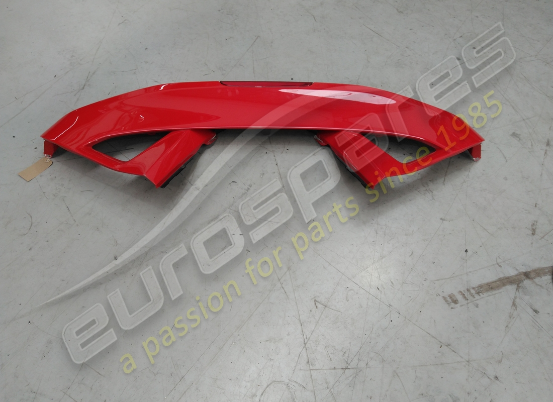 spoiler trasero completo ferrari usado. número de parte 949122 (2)