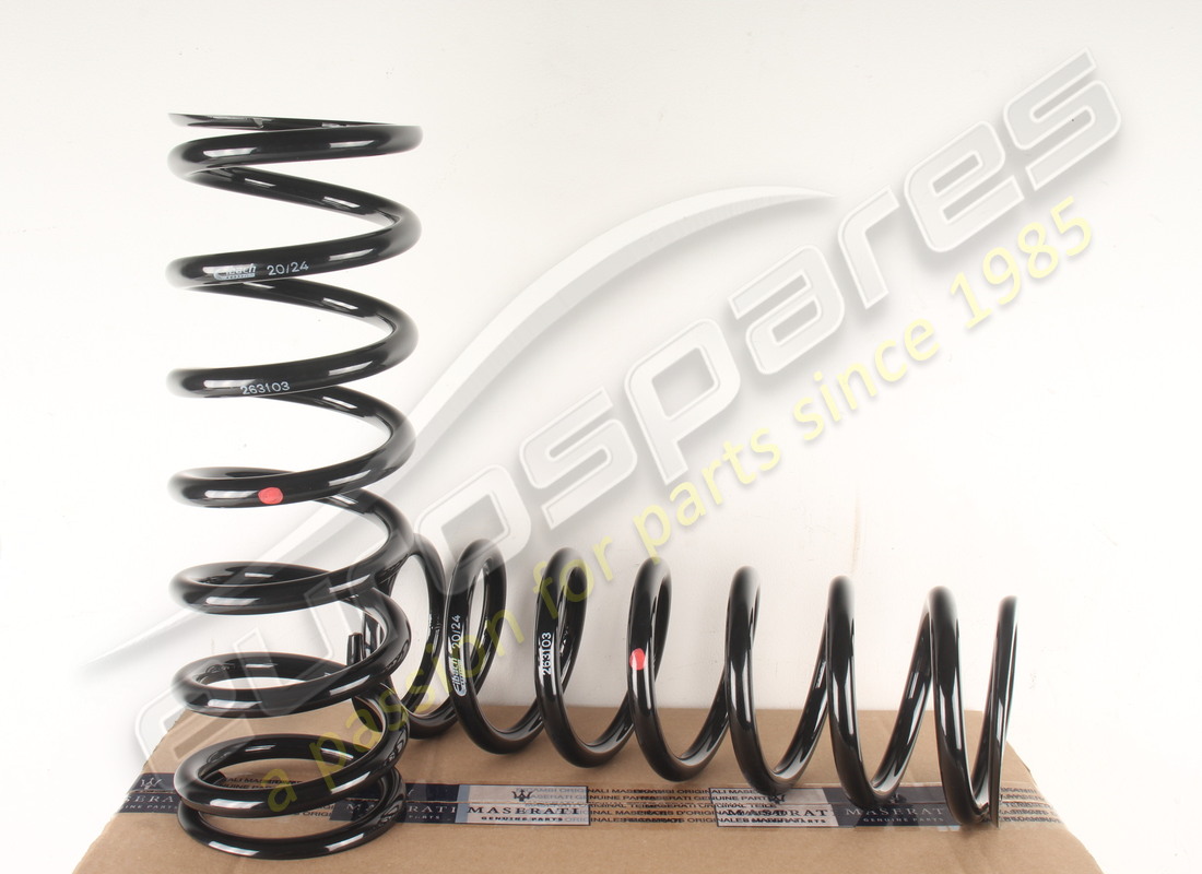 nuevo kit de resorte delantero maserati. número de pieza 900027815 (2)