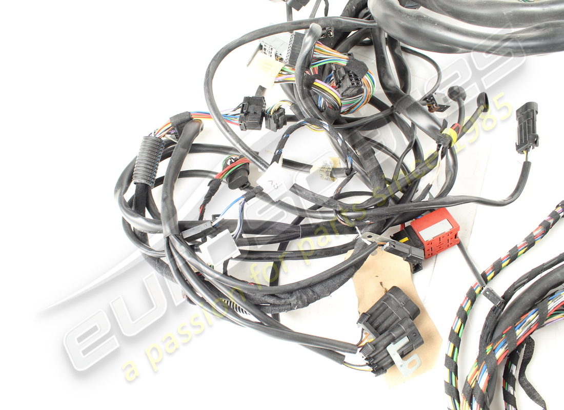 NUEVOS FERRARI CABLES TRASEROS. NÚMERO DE PARTE 168765 (2) nuevos ferrari cables traseros. número de parte 168765 (2)