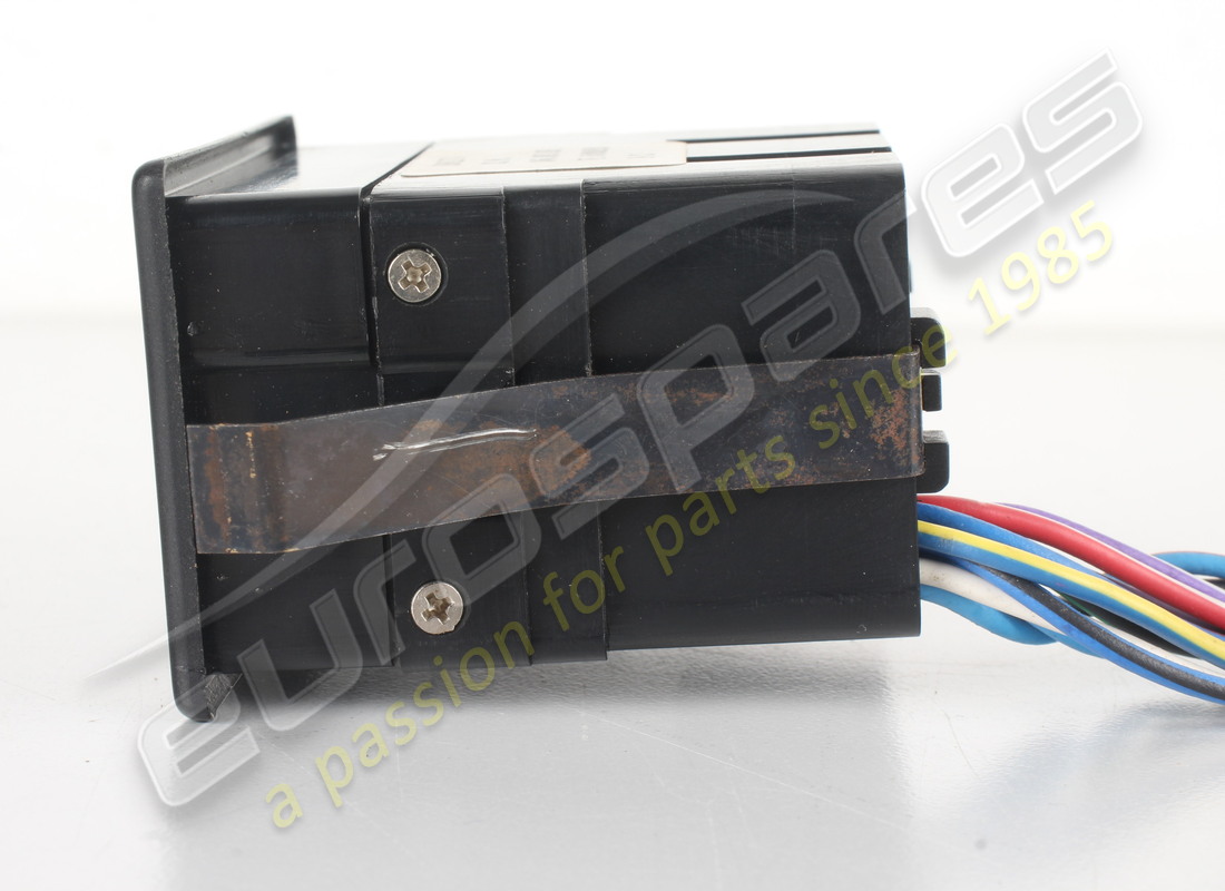 pantalla de ventilación rh ferrari usada. número de parte 61808200 (5)