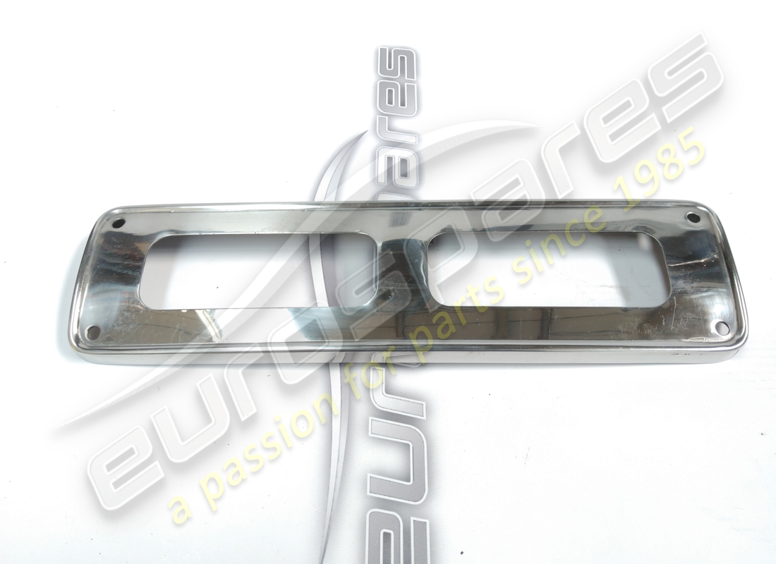 nuevo ferrari soporte de matrícula delantero. número de parte 2427401008 (1)